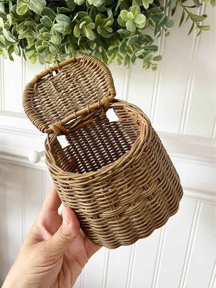 Vintage Hanging Basket | Rustic Cottagecore Farmhouse Decor